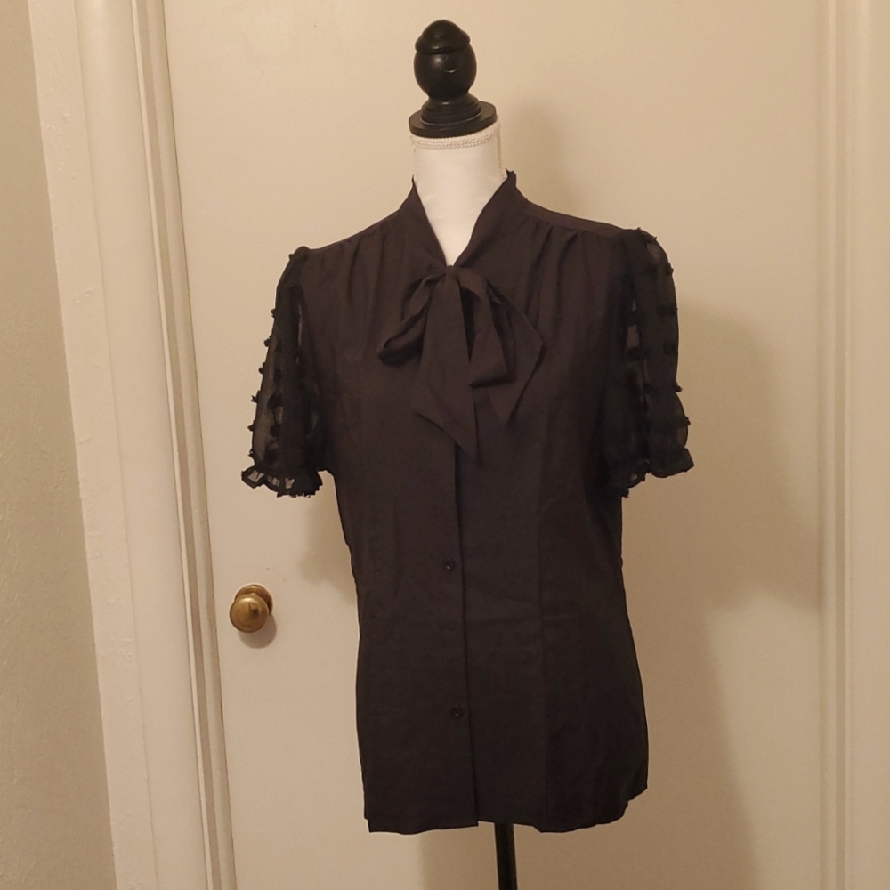 NWT Belle Poque SZ L Blouse